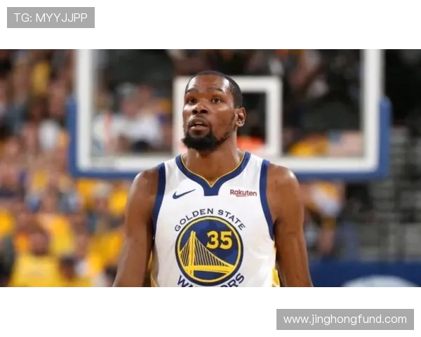 凯文杜兰特再度引领球队崛起展现巨星实力与不屈篮球精神